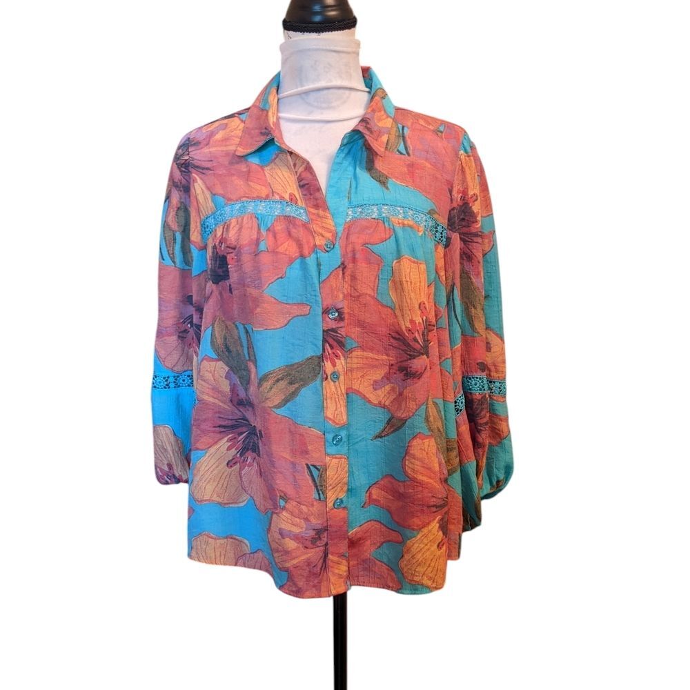 Hope & Harlow Colorful Button-Down Shirt Blouse Vibrant Floral Lace Tropical 1X